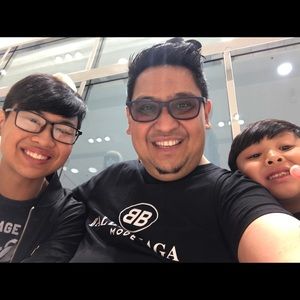 Meet your Posher, Eric